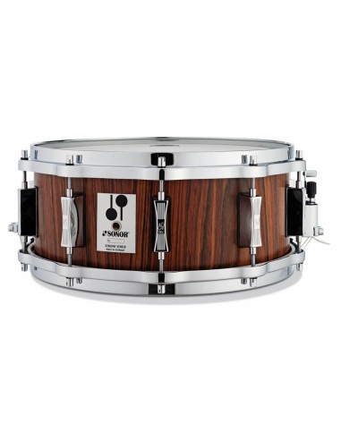 Caja Re Edición Phonic D 515 P