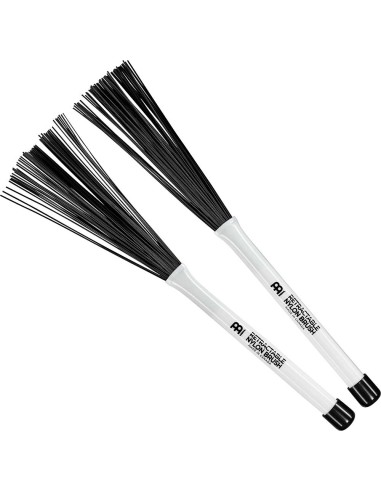 SB304 ESCOBILLA NYLON MANGO PL