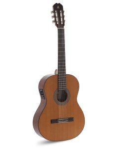 GUITARRA CLÁSICA ADMIRA JUANITA ELECTRIFICADA FISHMAN SERIE ESTUDIO